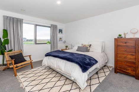Photo of property in 20 Pistacia Place, Hornby, Christchurch, 8025