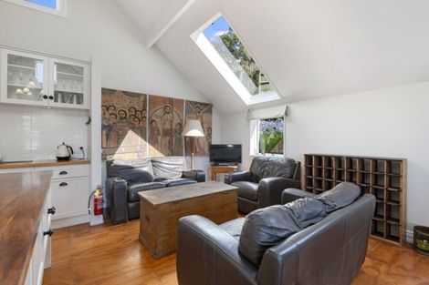 Photo of property in 24 Simeon Quay, Lyttelton, 8082