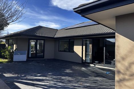 Photo of property in 7 Baltic Place, Northwood, Christchurch, 8051