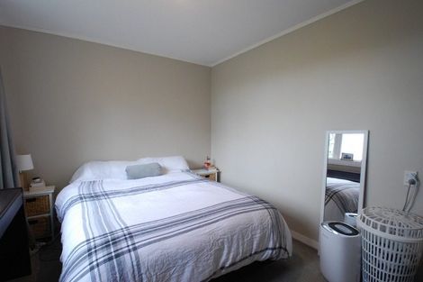 Photo of property in 125 Mitchell Street, Brooklyn, Wellington, 6021