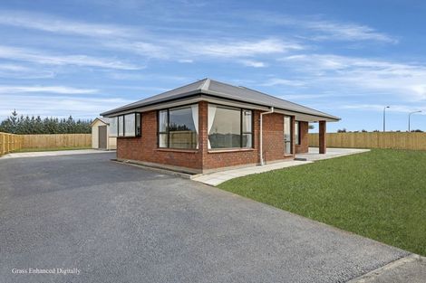 Photo of property in 4 Dianthus Place, Browns Bay, Auckland, 0630