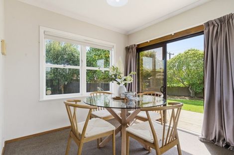 Photo of property in 154 Otumoetai Road, Brookfield, Tauranga, 3110