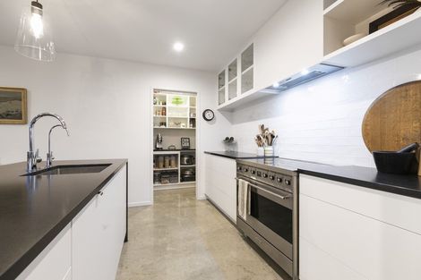 Photo of property in 21 Blacklock Road, Pyes Pa, Tauranga, 3112