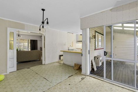 Photo of property in 4/5 Westminster Road, Wainuiomata, Lower Hutt, 5014