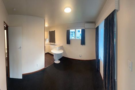 Photo of property in 1/215 Swanson Road, Henderson, Auckland, 0610