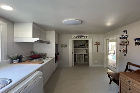 Photo of property in 1/1 Wilkinson Street, Oriental Bay, Wellington, 6011