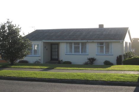 Photo of property in 49 Herewini Street, Titahi Bay, Porirua, 5022