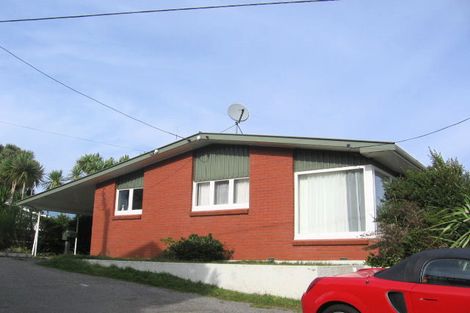 Photo of property in 4 Hallewell Crescent, Johnsonville, Wellington, 6037