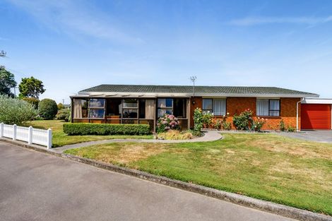 Photo of property in 301a South Road, Hawera, 4610