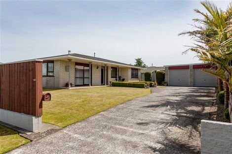 Photo of property in 145 Heta Road, Highlands Park, New Plymouth, 4312