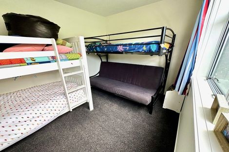 Photo of property in 32 Esplanade, Kaka Point, Balclutha, 9271