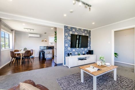 Photo of property in 1 Anikia Court, Paraparaumu, 5032