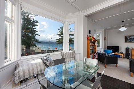 Photo of property in 2/246 Oriental Parade, Oriental Bay, Wellington, 6011