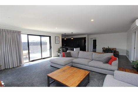 Photo of property in 30 Catalina Crescent, Burleigh, Blenheim, 7201