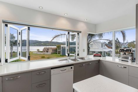 Photo of property in 140 Vista Paku, Pauanui, Hikuai, 3579