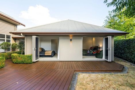 Photo of property in 5 Cooper Crescent, Cambridge, 3434