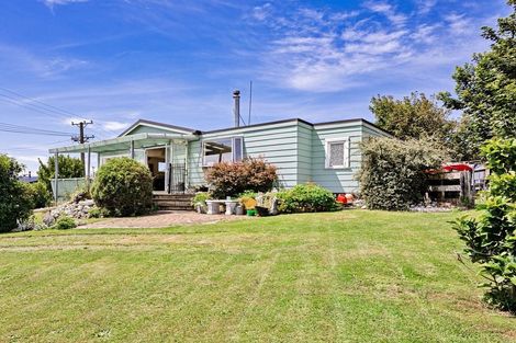 Photo of property in 3 Morton Street, Tuatapere, 9620