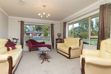 Photo of property in 5 Kendallvale Drive, Waiuku, 2123