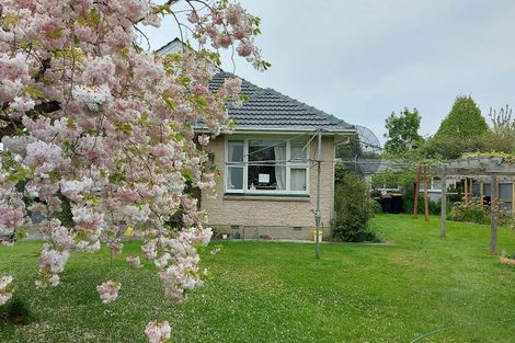 Photo of property in 5 Dalton Place, Burnside, Christchurch, 8053