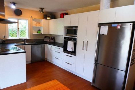 Photo of property in 38 North Parade, Richmond, Christchurch, 8013