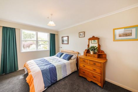 Photo of property in 5 Wigan Place, Hokowhitu, Palmerston North, 4410