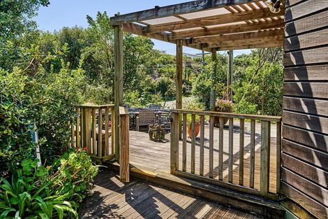 Photo of property in 18 Jeep Road, Raumati South, Paraparaumu, 5032