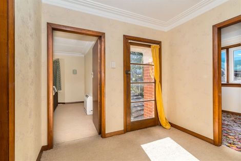 Photo of property in 26 Grandview Crescent, Opoho, Dunedin, 9010