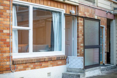 Photo of property in 2/18 Wellington Street, Hamilton East, Hamilton, 3216