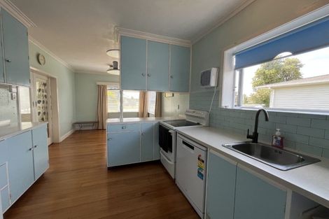 Photo of property in 34 College Street, Awapuni, Palmerston North, 4412
