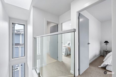 Photo of property in 5a Park Street, Thorndon, Wellington, 6011