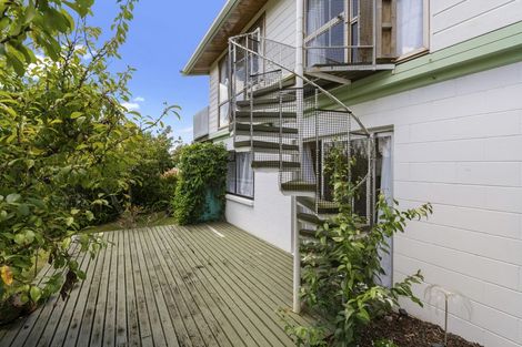 Photo of property in 2/442 Beach Road, Murrays Bay, Auckland, 0630