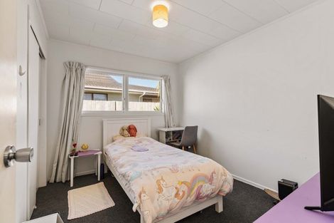 Photo of property in 5 Tudor Place, Mount Maunganui, 3116