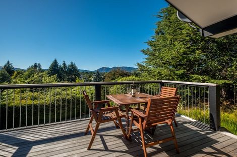 Photo of property in 32 Chalet Crescent, Hanmer Springs, 7334