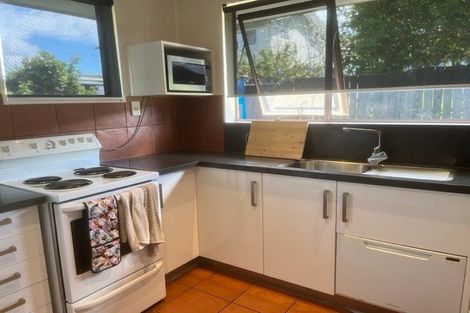 Photo of property in 2/31 Galvan Avenue, Sunnyhills, Auckland, 2010