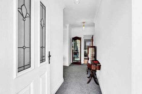 Photo of property in 297 Radnor Road, Midhirst, Stratford, 4394