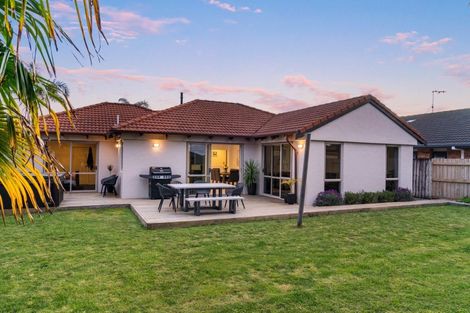 Photo of property in 6 Ohope Place, Papamoa Beach, Papamoa, 3118