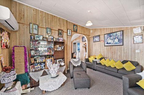 Photo of property in 20 Watchfield Close, Mangere, Auckland, 2022