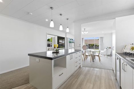 Photo of property in 44 Teesdale Street, Burnside, Christchurch, 8053