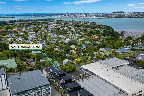 Photo of property in Sugar Lane Apartments, 5/31 Rawene Road, Birkenhead, Auckland, 0626