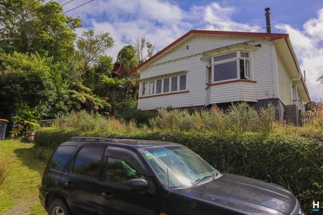 Photo of property in 9 Ashmore Avenue, Cobden, Greymouth, 7802