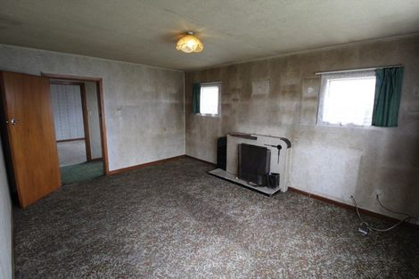 Photo of property in 17 Waverley Street, East Gore, Gore, 9710