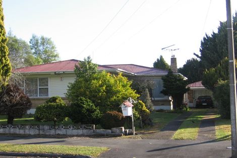 Photo of property in 6 Liston Crescent, Hillcrest, Hamilton, 3216