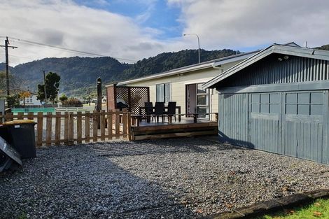 Photo of property in 94 Ward Street, Cobden, Greymouth, 7802