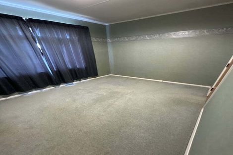 Photo of property in 3 Newcastle Street, Hokowhitu, Palmerston North, 4410