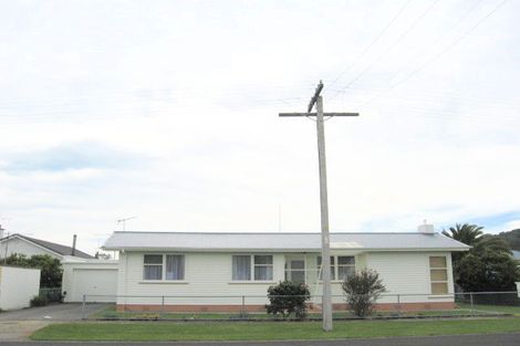 Photo of property in 102 Fox Street, Whataupoko, Gisborne, 4010