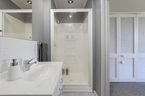 Photo of property in 15 Roderick Street, Otumoetai, Tauranga, 3110