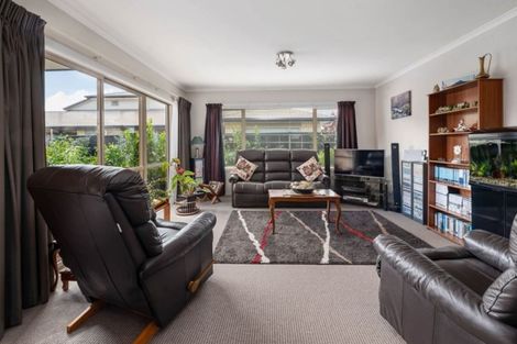 Photo of property in 47/64 Kawaha Point Road, Kawaha Point, Rotorua, 3010