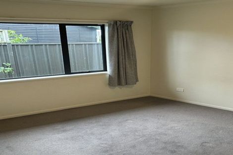 Photo of property in 23 Delta Mews Place, Clive, 4102