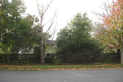 Photo of property in 9 Pohue Grove, Stokes Valley, Lower Hutt, 5019