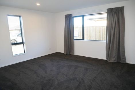 Photo of property in 27 Dalwood Crescent, Rolleston, 7614
